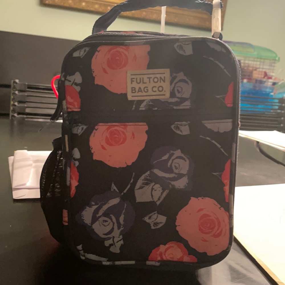 Fulton Bag Co. Rose Lunchbox